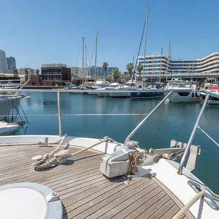 Barco Muy Romantico Con Parking Βαρκελώνη